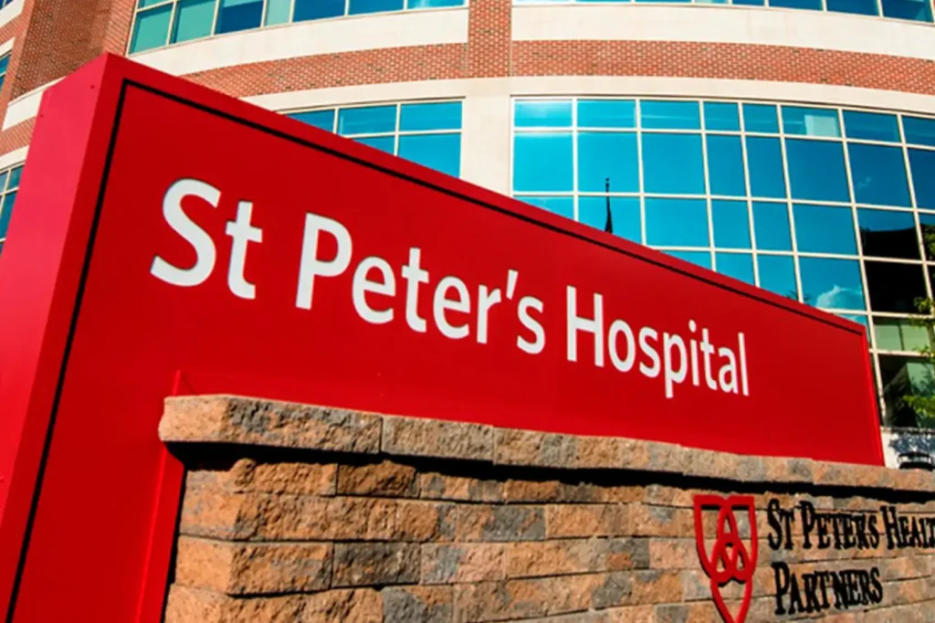 Does St Peters Hospital Has Breast Reduction Surgery